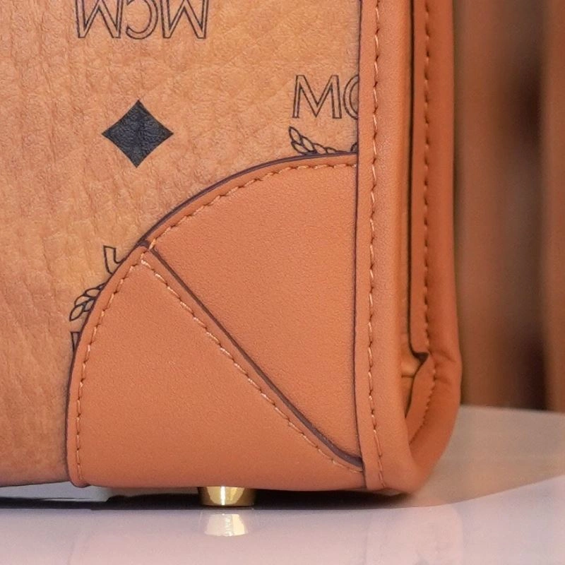 MCM Shopping Bags Unique 63849