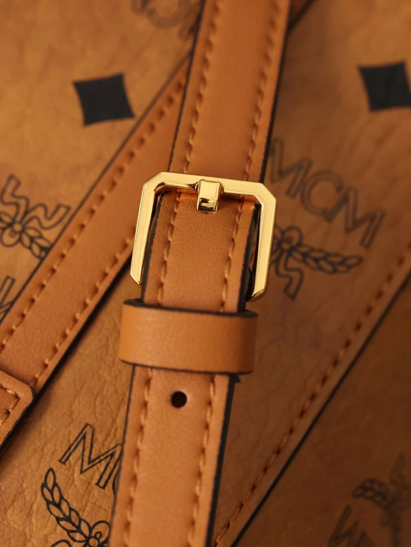 Modern MCM Shopping Bags 63842