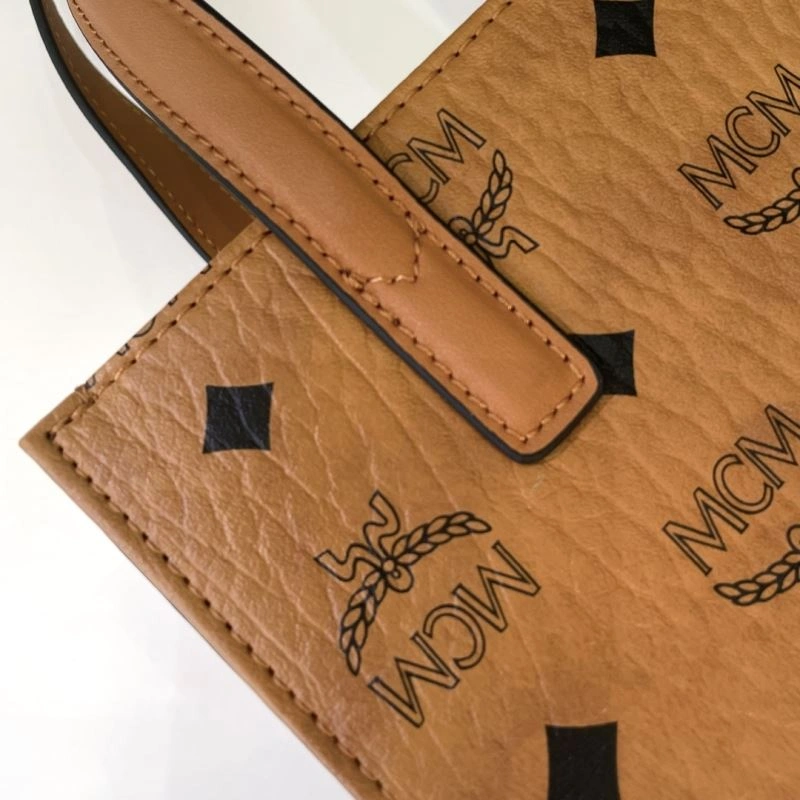 MCM Shopping Bags Lightweight 63843