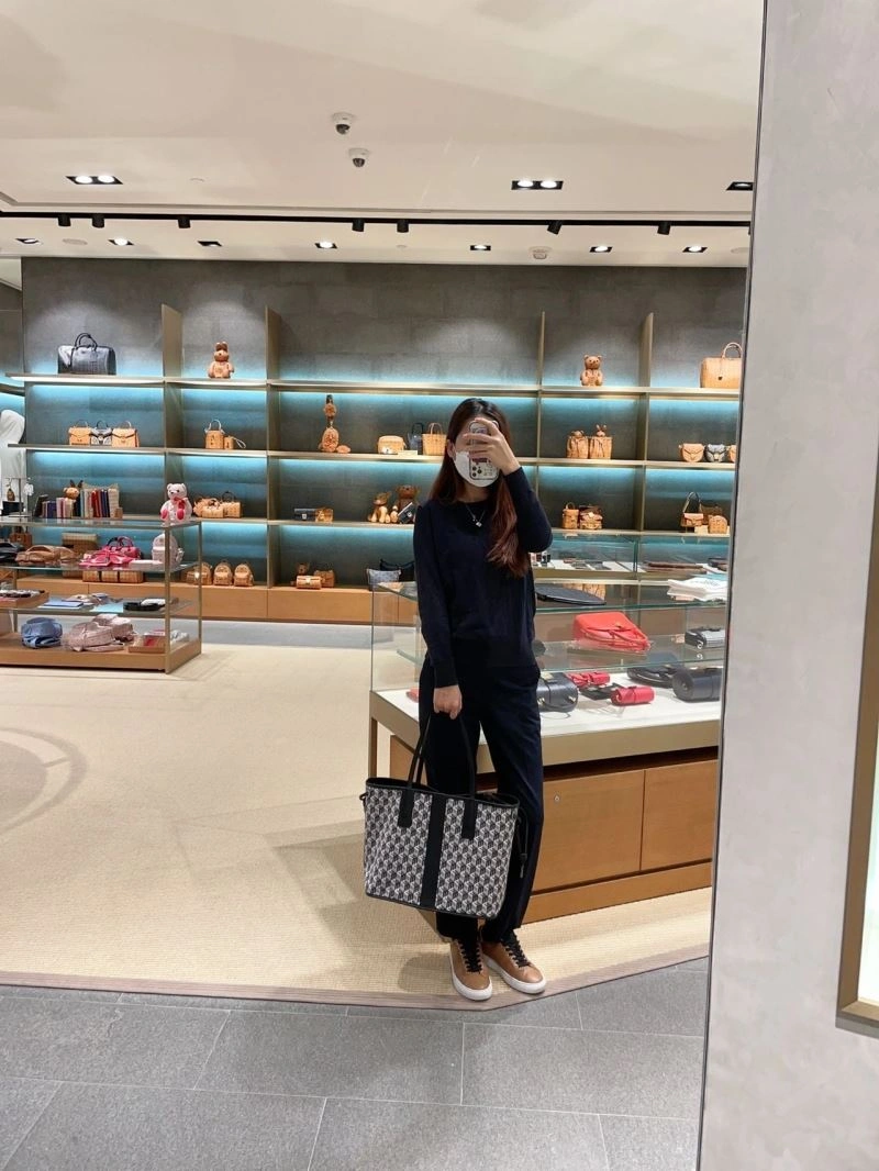 Functional MCM Shopping Bags 63841