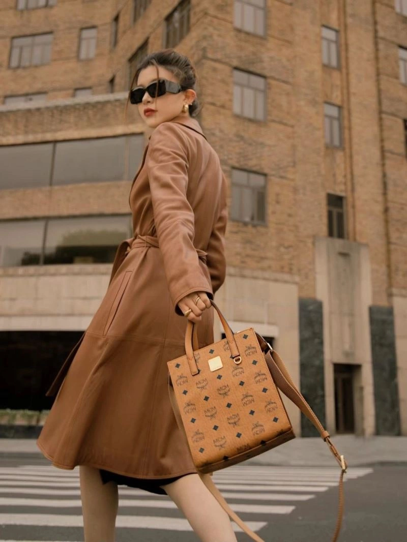 SportInspired MCM Shopping Bags 63835