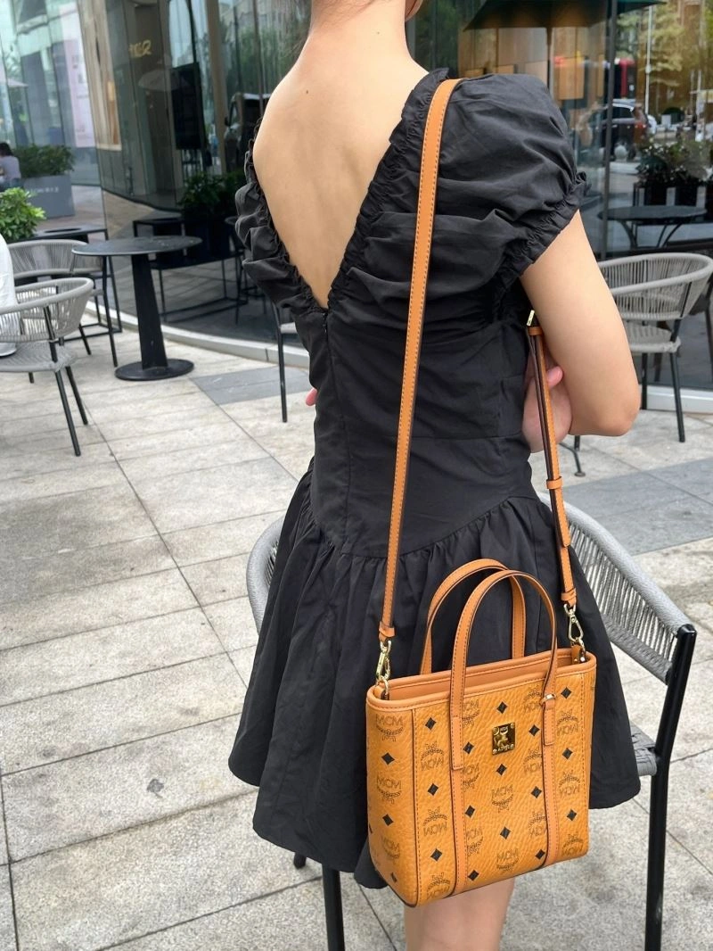 MCM Shopping Bags StreetReady 63819