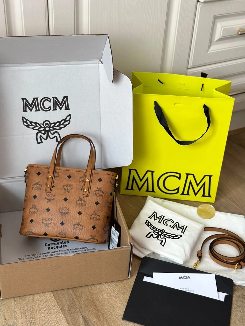 SmoothTexture MCM Shopping Bags 63822