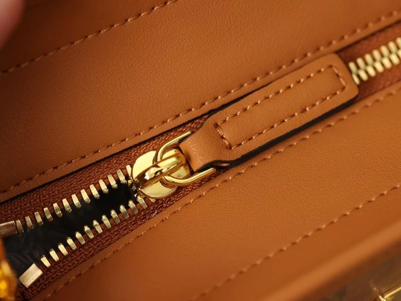 ZipUp MCM Shopping Bags 63815
