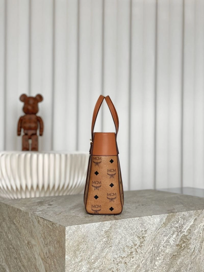MCM Shopping Bags Comfortable 63786
