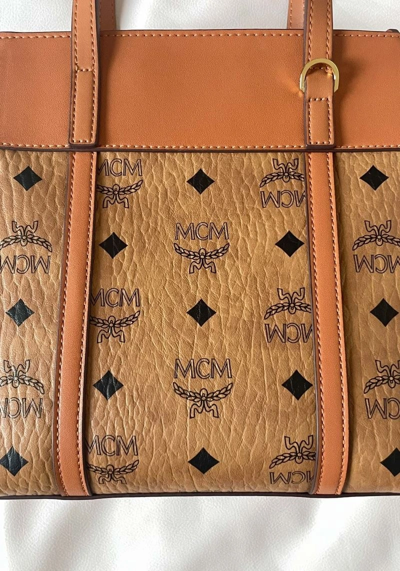 MCM Shopping Bags Comfortable 63786