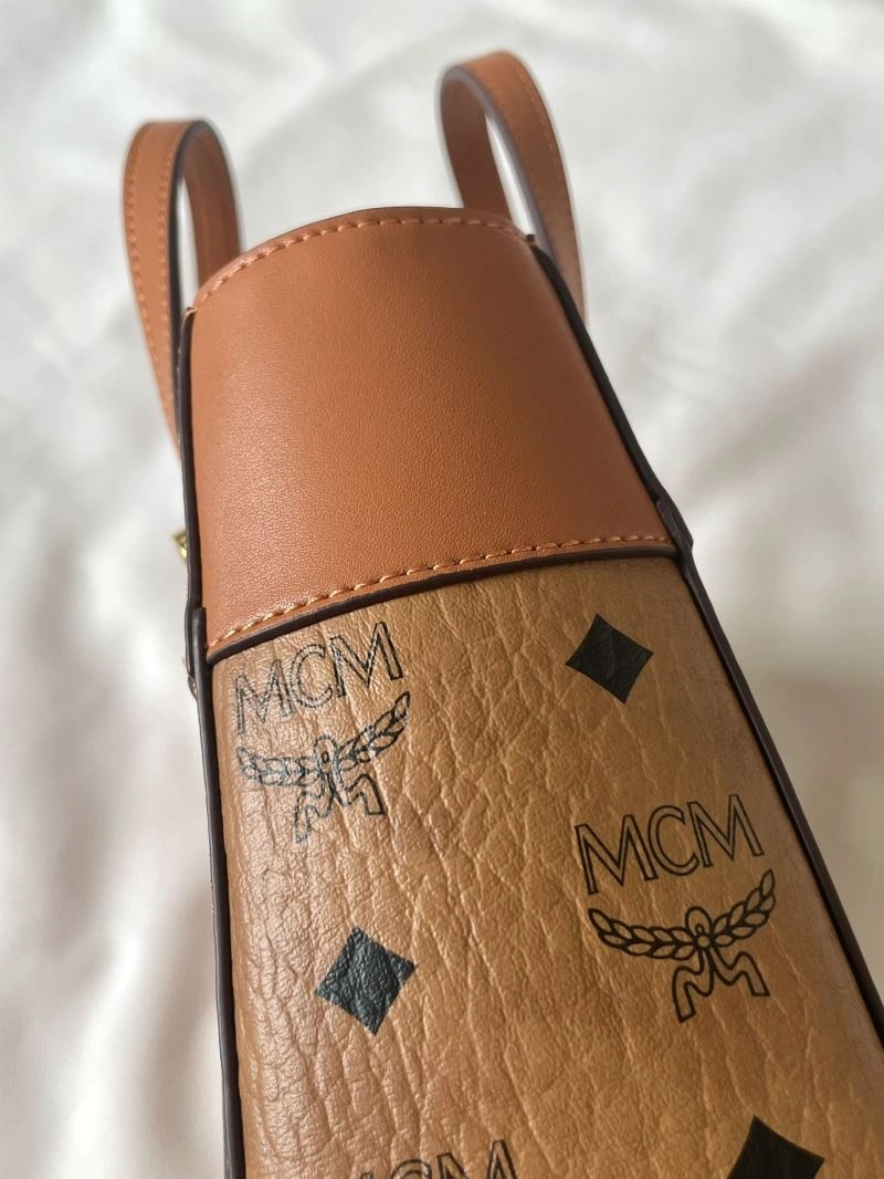 MCM Shopping Bags Comfortable 63786