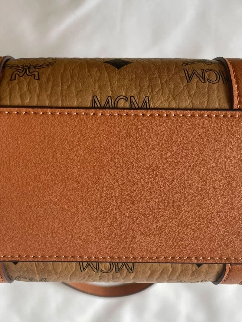MCM Shopping Bags Comfortable 63786