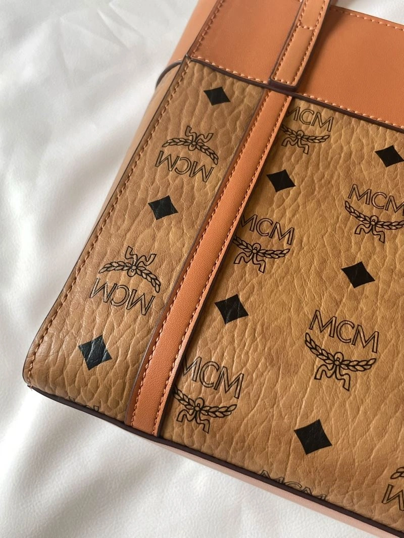 MCM Shopping Bags Comfortable 63786