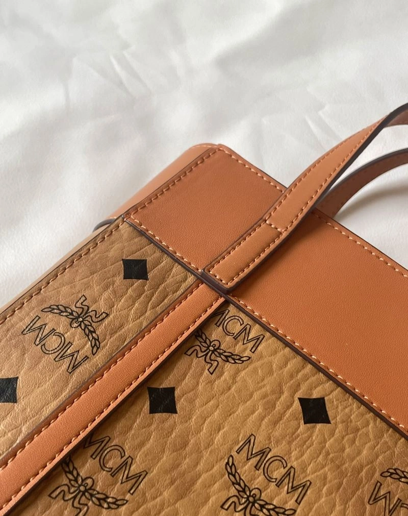 MCM Shopping Bags Comfortable 63786