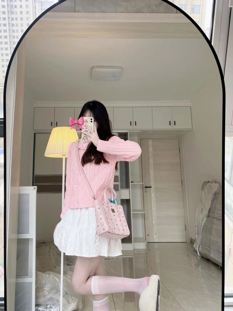MCM Shopping Bags Breathable 63788