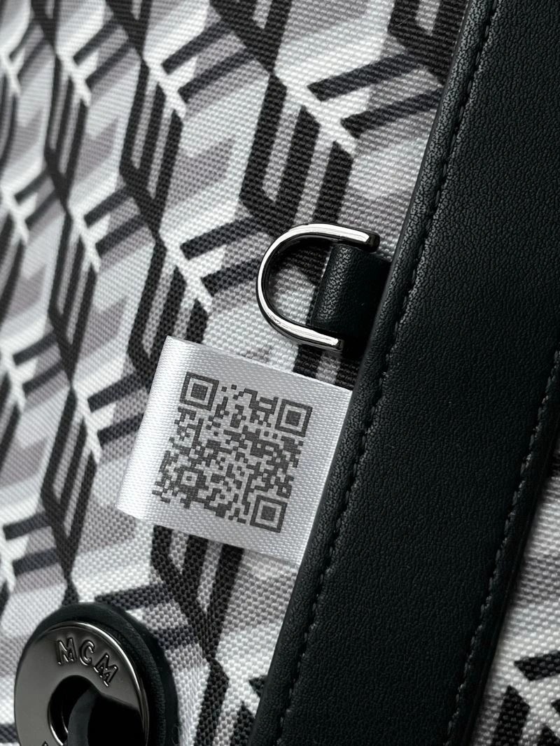 Efficient MCM Shopping Bags 63800