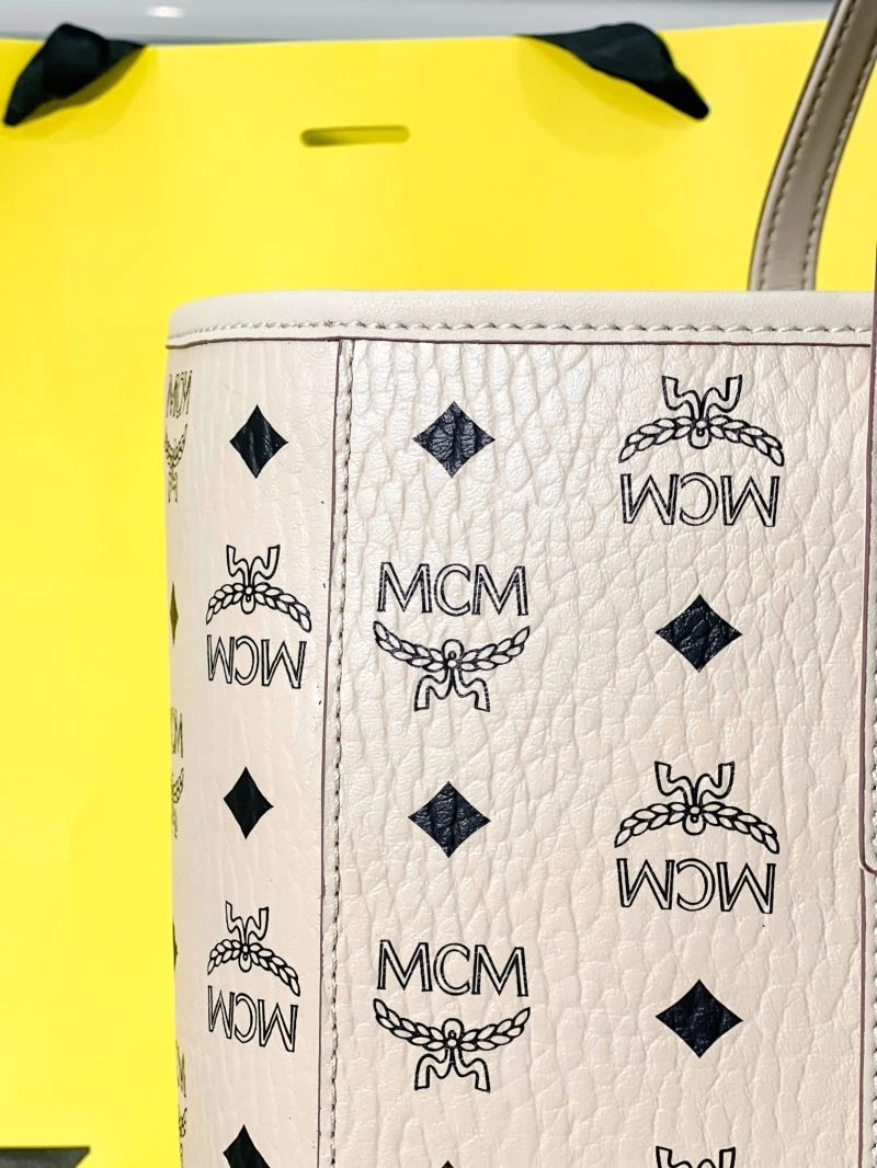 MCM Shopping Bags Bright 63806