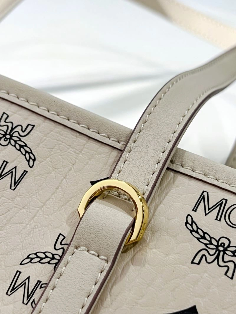 MCM Shopping Bags Bright 63806