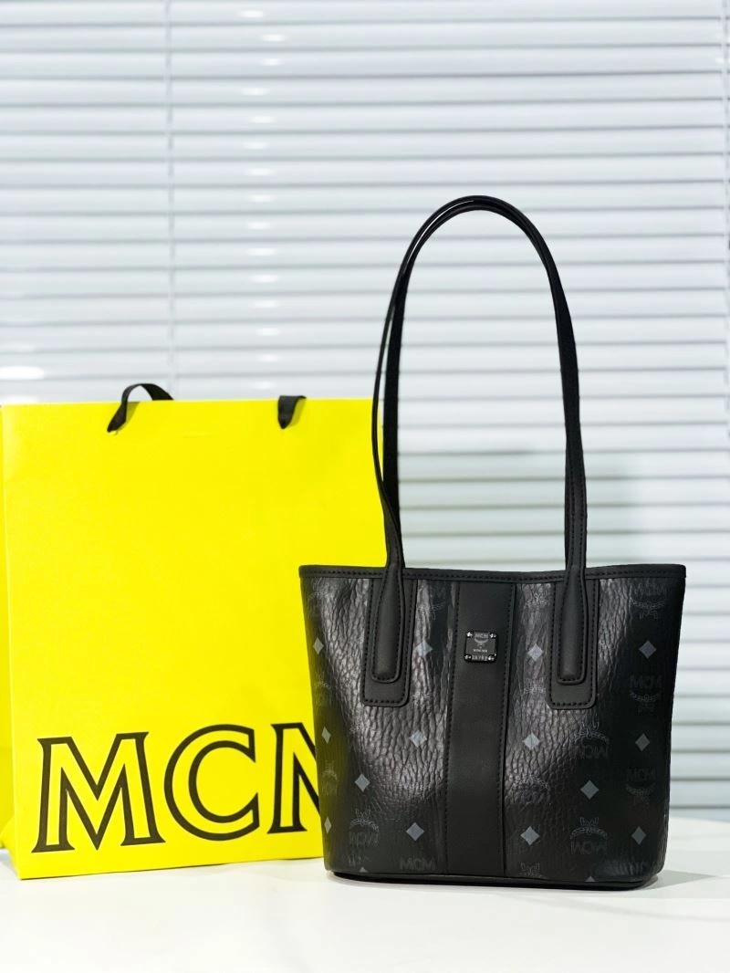 MCM Shopping Bags Vibrant 63765