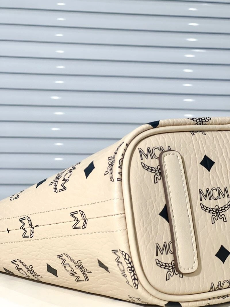 MCM Shopping Bags Lightweight 63772