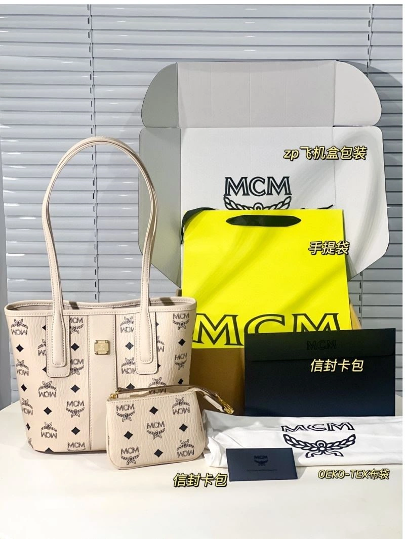 MCM Shopping Bags Lightweight 63772
