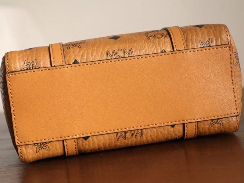 Practical MCM Shopping Bags 63759