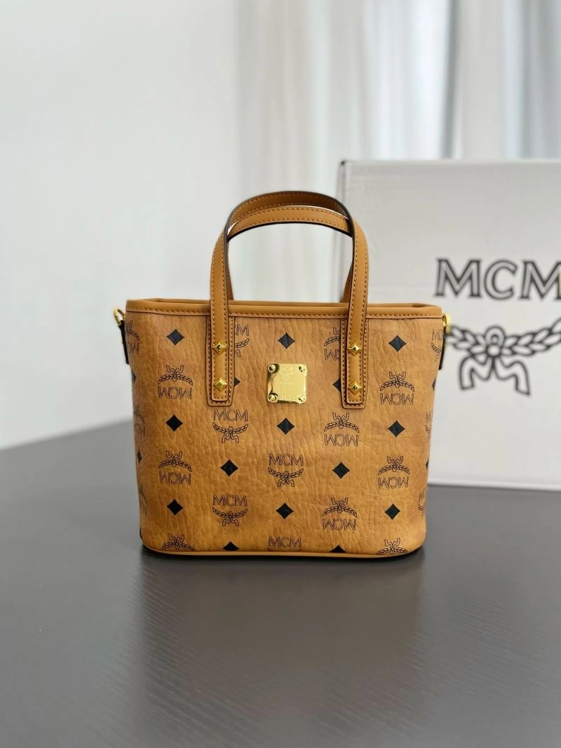MCM Shopping Bags Versatile 63732