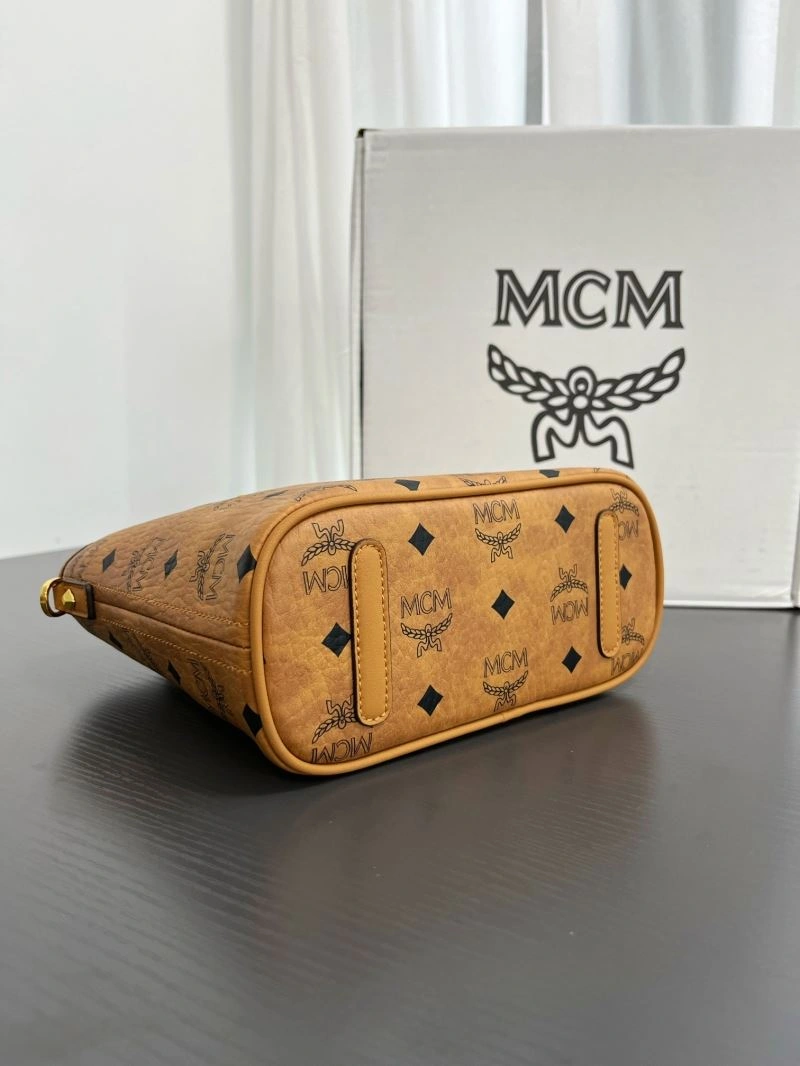 MCM Shopping Bags Versatile 63732