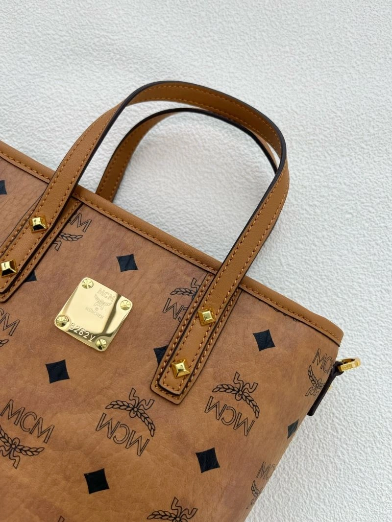 MCM Shopping Bags Versatile 63732
