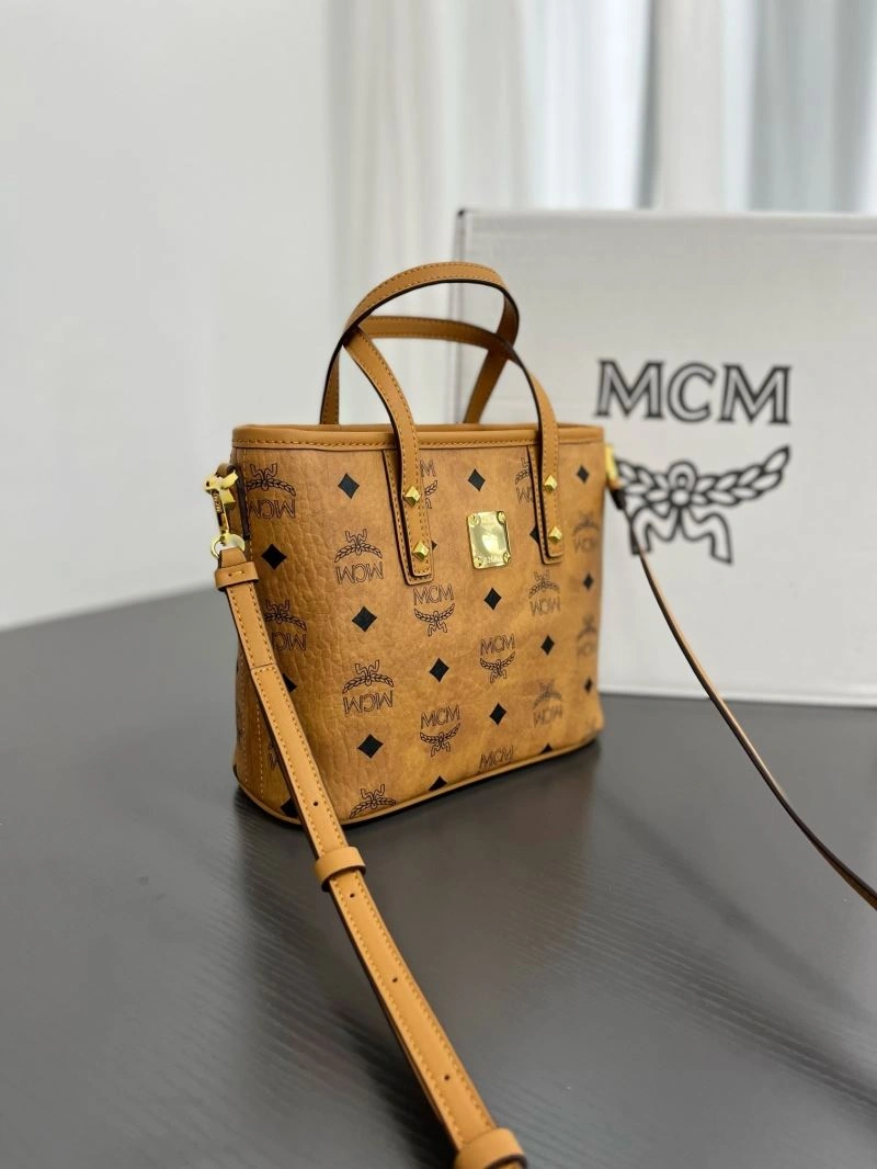 MCM Shopping Bags Versatile 63732