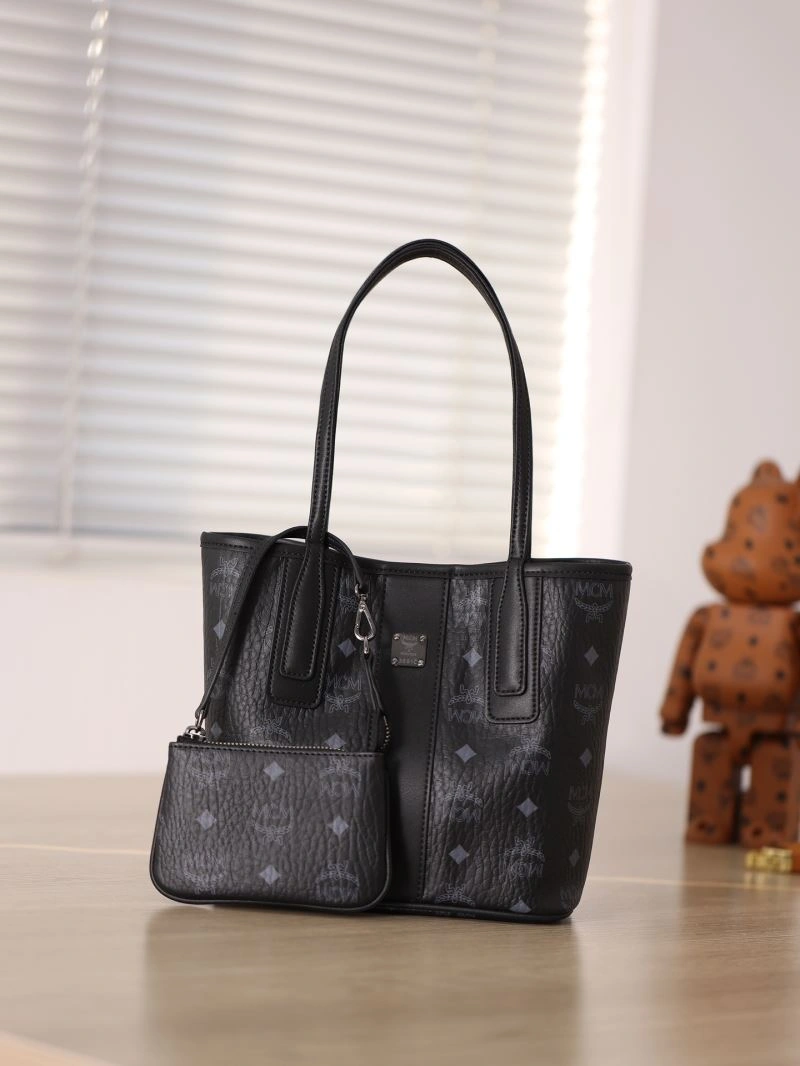 WellDesigned MCM Shopping Bags 63723