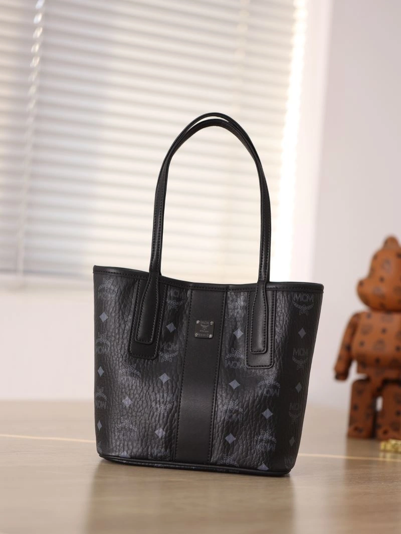 WellDesigned MCM Shopping Bags 63723