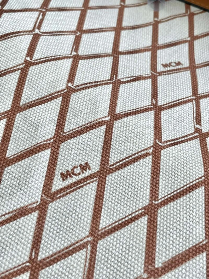 MCM Shopping Bags OnTrend 64179
