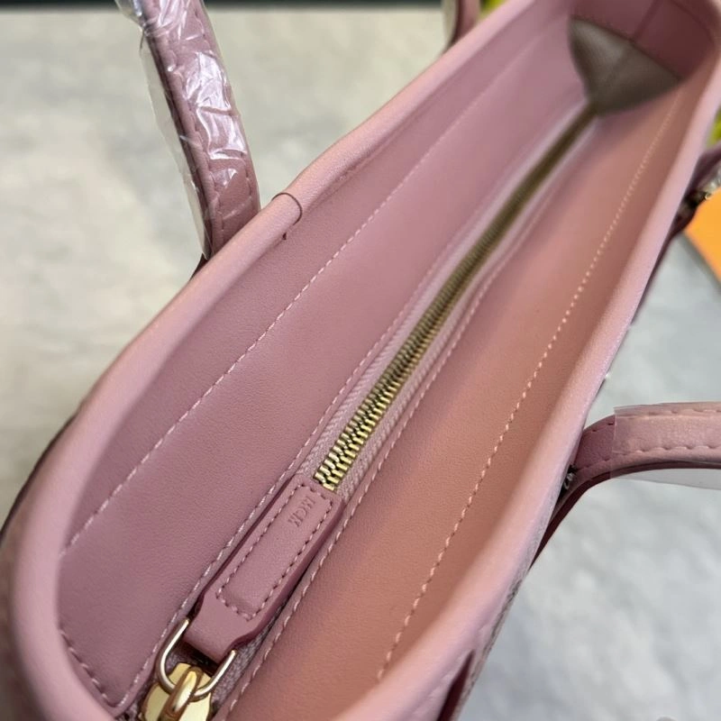 Trendsetting MCM Shopping Bags 64195