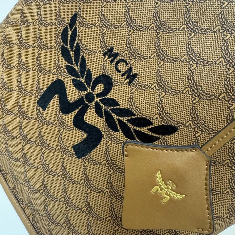 MCM Shopping Bags Bold 64150