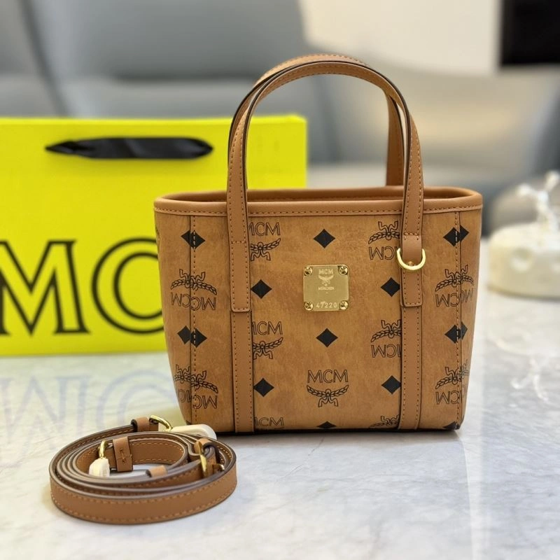 Tailored MCM Shopping Bags 64155