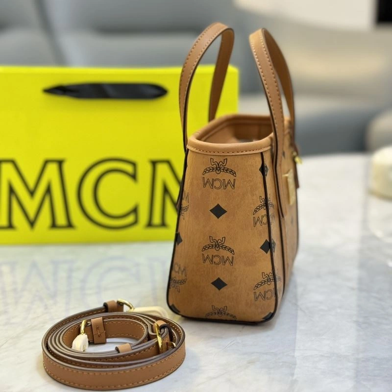 Tailored MCM Shopping Bags 64155