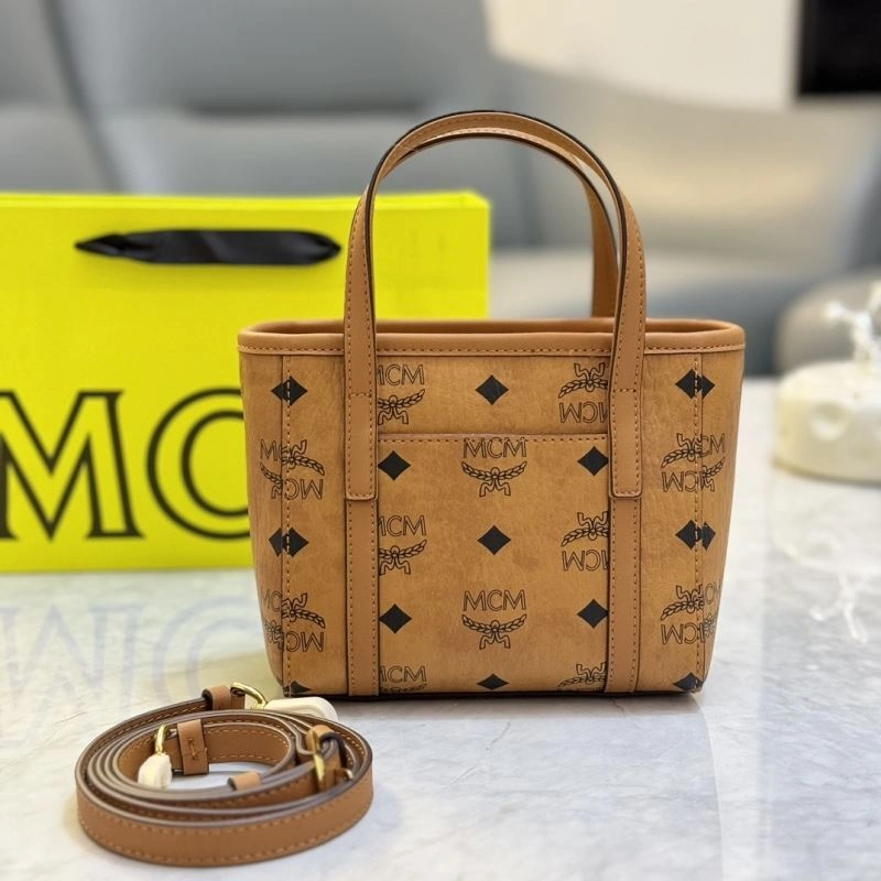 Tailored MCM Shopping Bags 64155