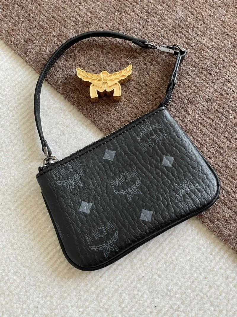 MCM Shopping Bags Trendsetting 45656
