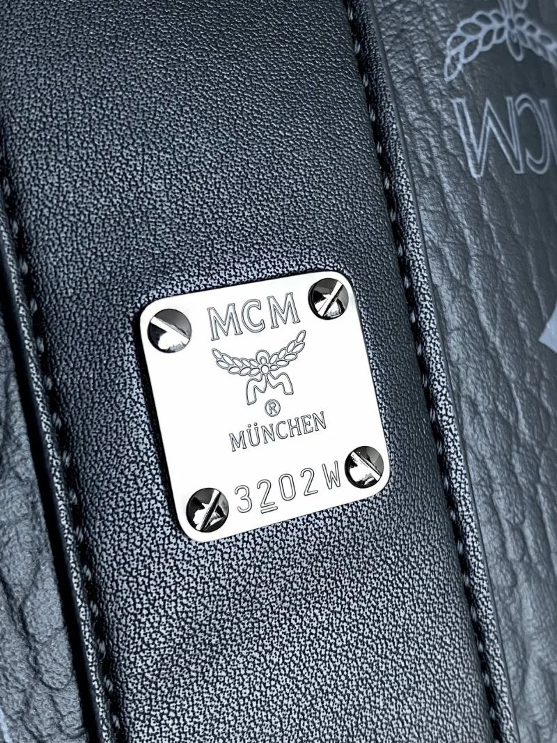 ZipUp MCM Shopping Bags 45660