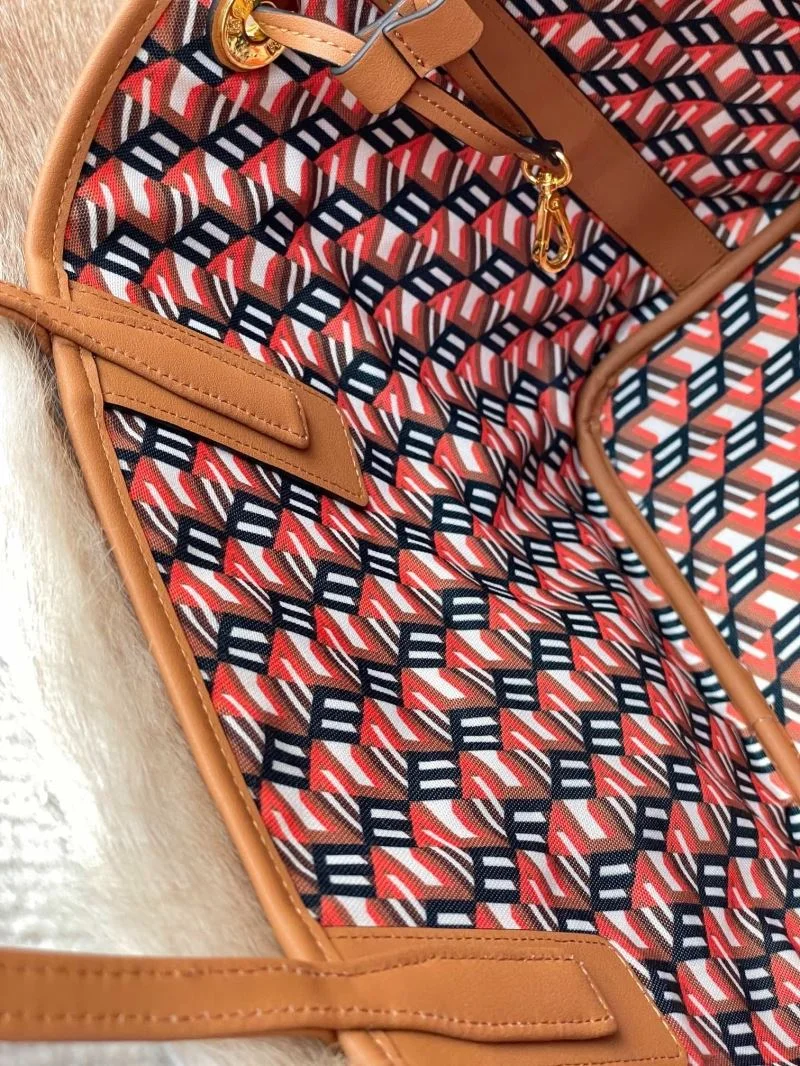 Functional MCM Shopping Bags 45649