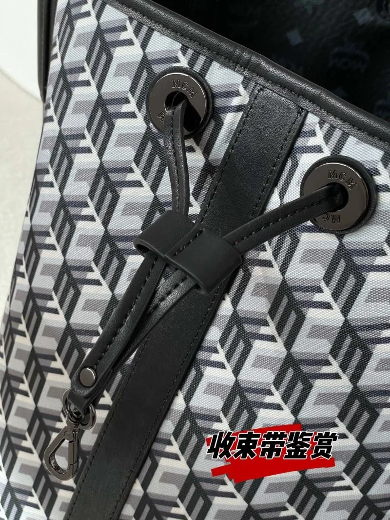 MCM Shopping Bags Seasonal 45654