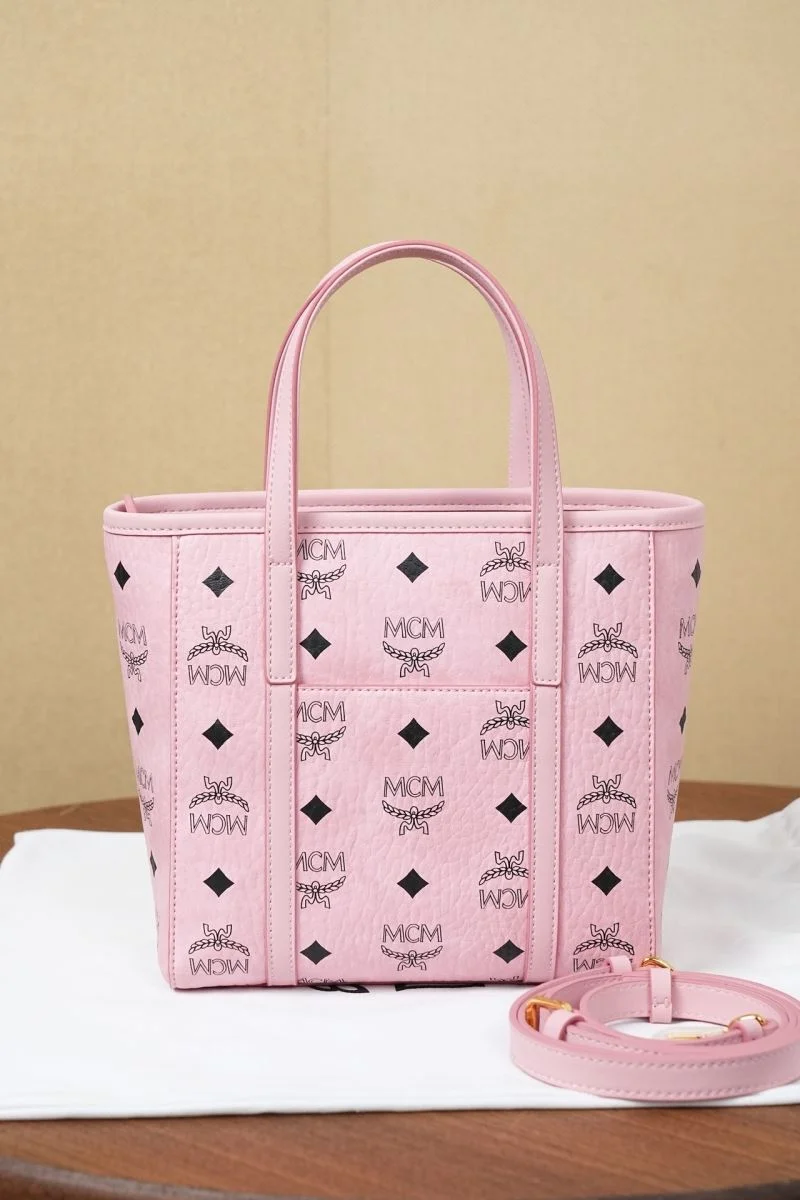 MCM Shopping Bags Youthful 45645