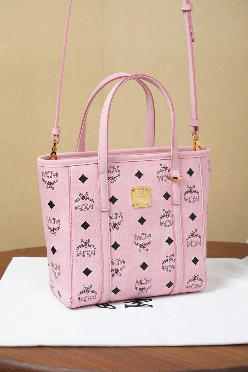 MCM Shopping Bags Youthful 45645
