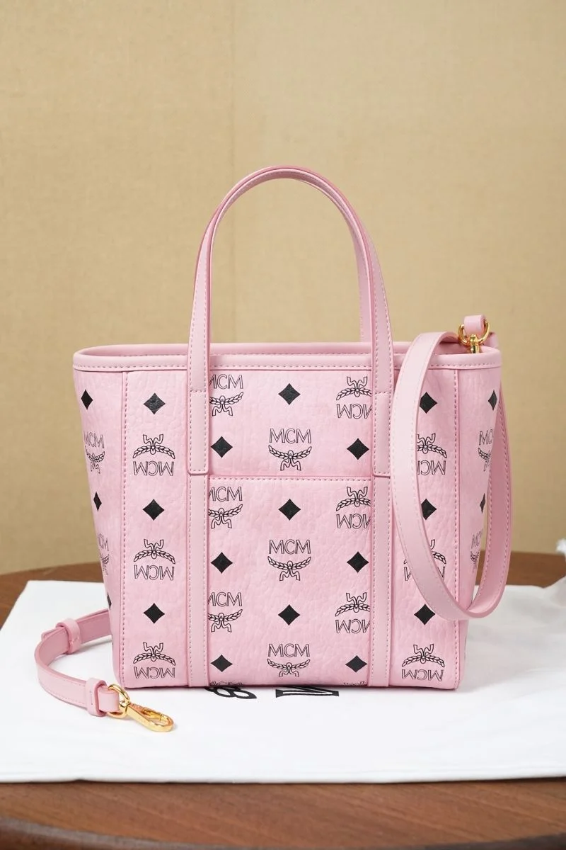 MCM Shopping Bags Youthful 45645