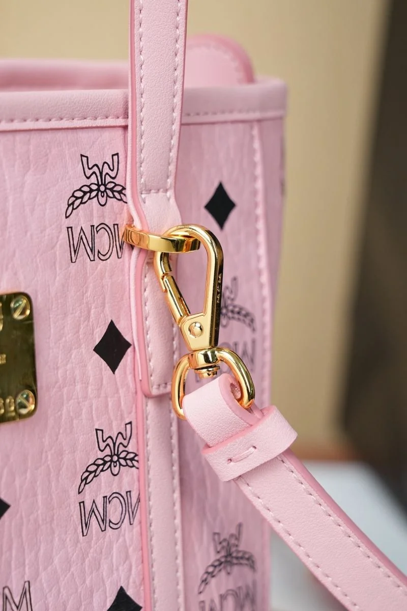 MCM Shopping Bags Youthful 45645
