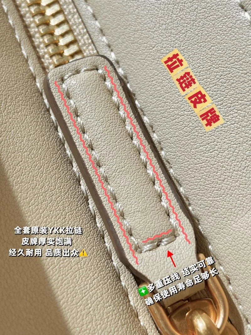 MCM Shopping Bags Compact 45652