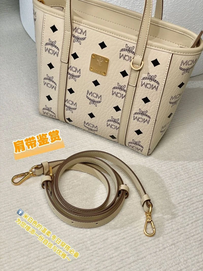 MCM Shopping Bags Compact 45652