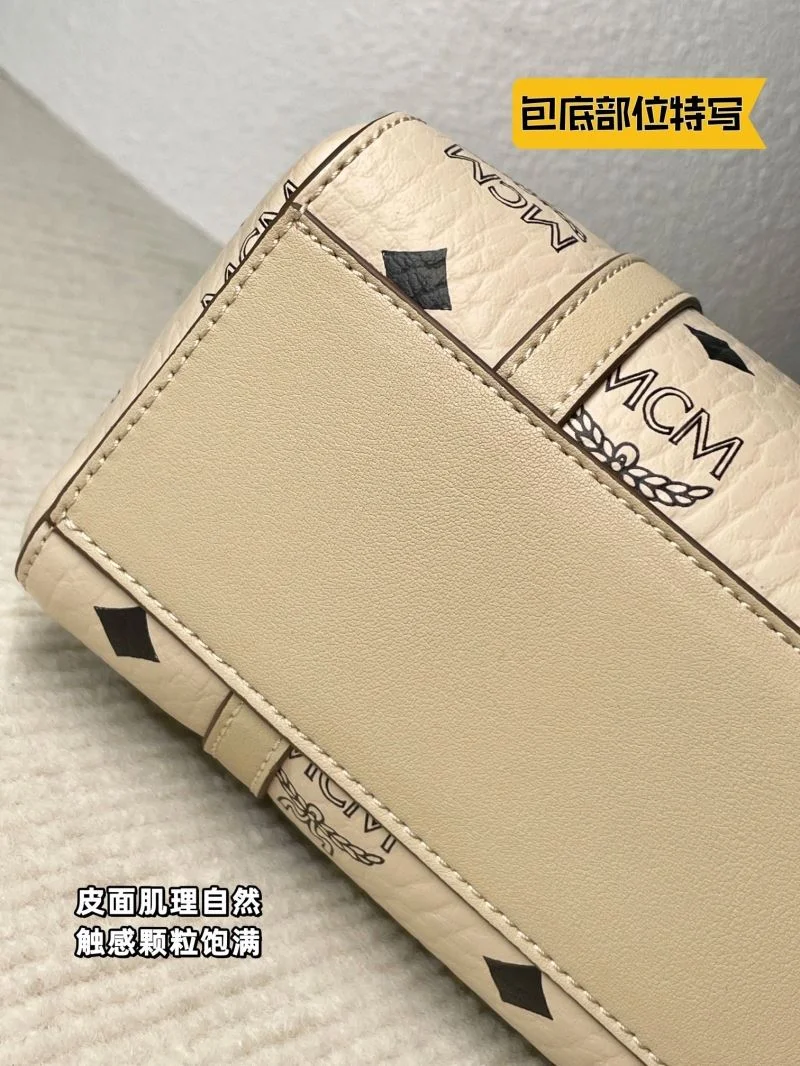 MCM Shopping Bags Compact 45652