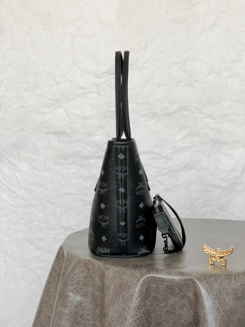 Sporty MCM Shopping Bags 45639