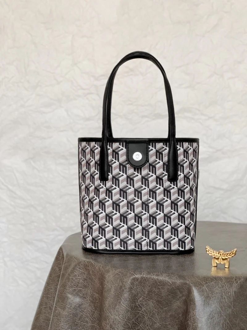 Sporty MCM Shopping Bags 45639