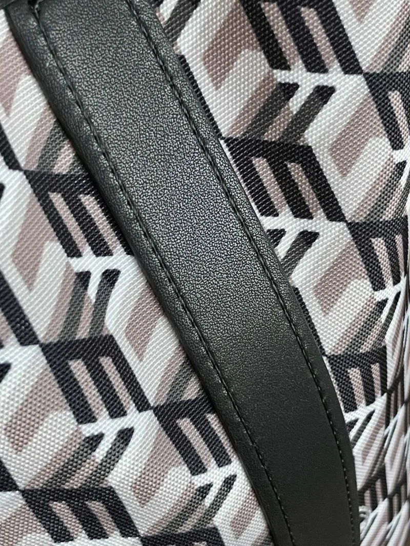 Sporty MCM Shopping Bags 45639