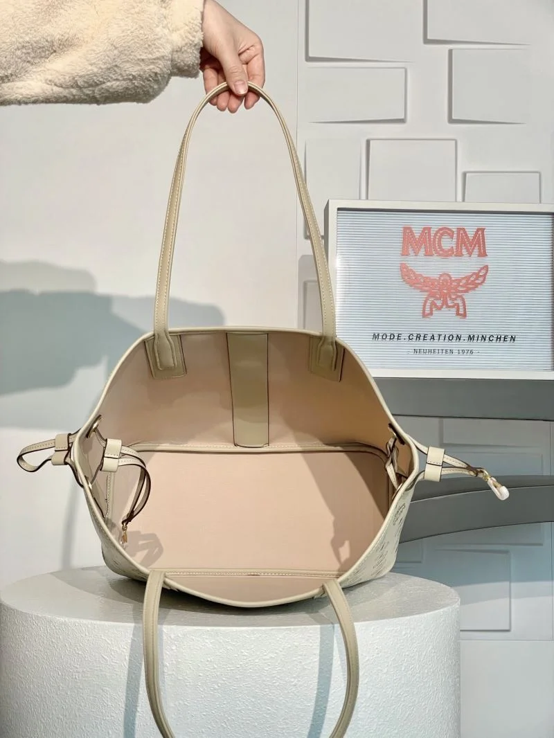 MCM Shopping Bags Breathable 45647