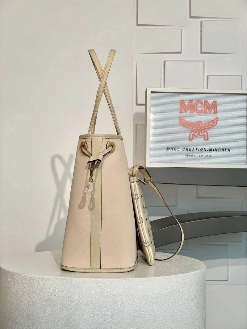 MCM Shopping Bags Breathable 45647